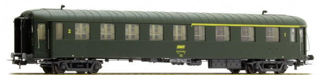 Passenger car 1st/2nd class type OCEM A31/2B5<br /><a href='images/pictures/LS_Models/220556_c.jpg' target='_blank'>Full size image</a>
